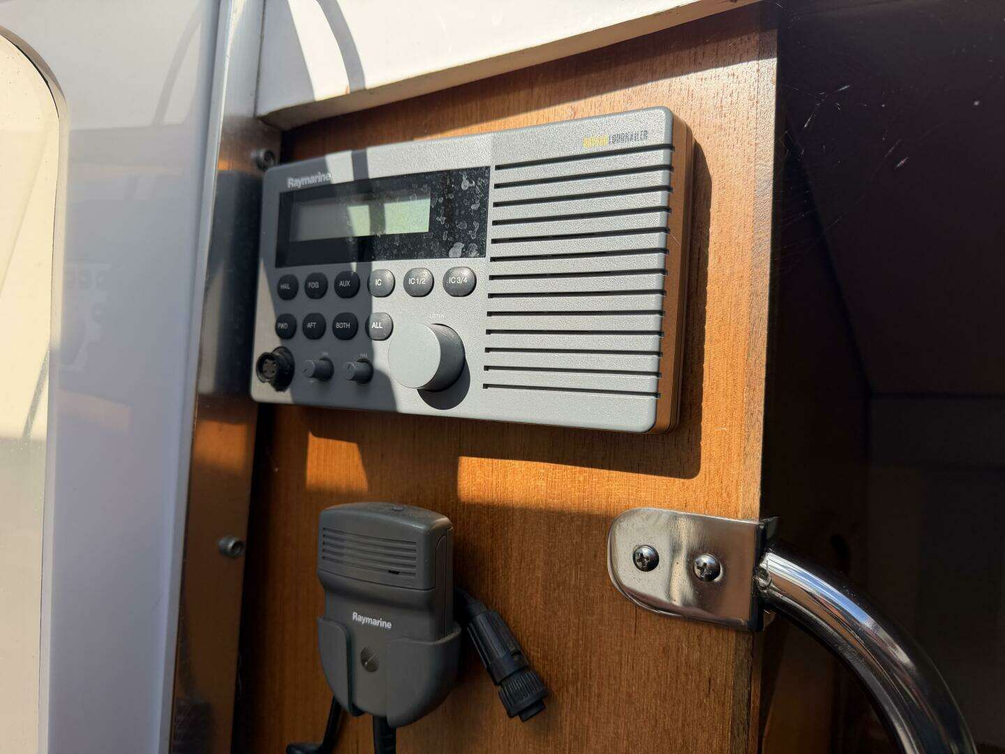2003 Hunter — - Image 53