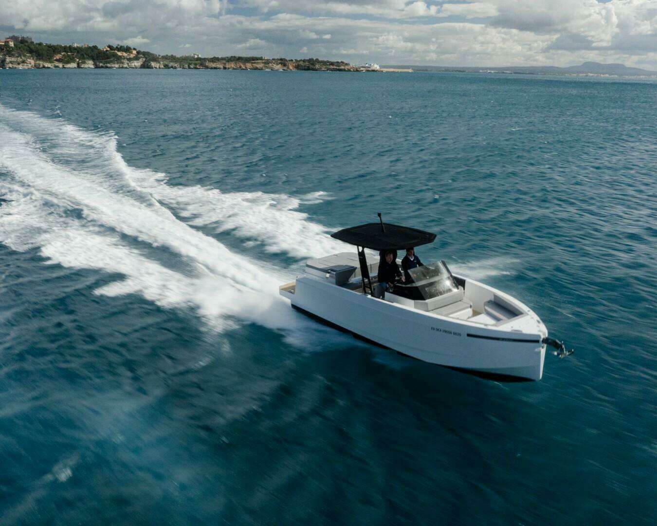 2026 De Antonio Yachts D29 - Image 9