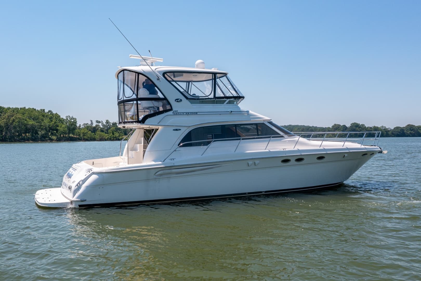 2003 Sea Ray 480 Sedan Bridge - Image 28