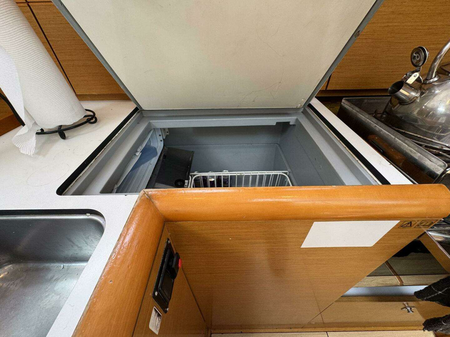 2018 Jeanneau Sun Odyssey 389 - Image 33