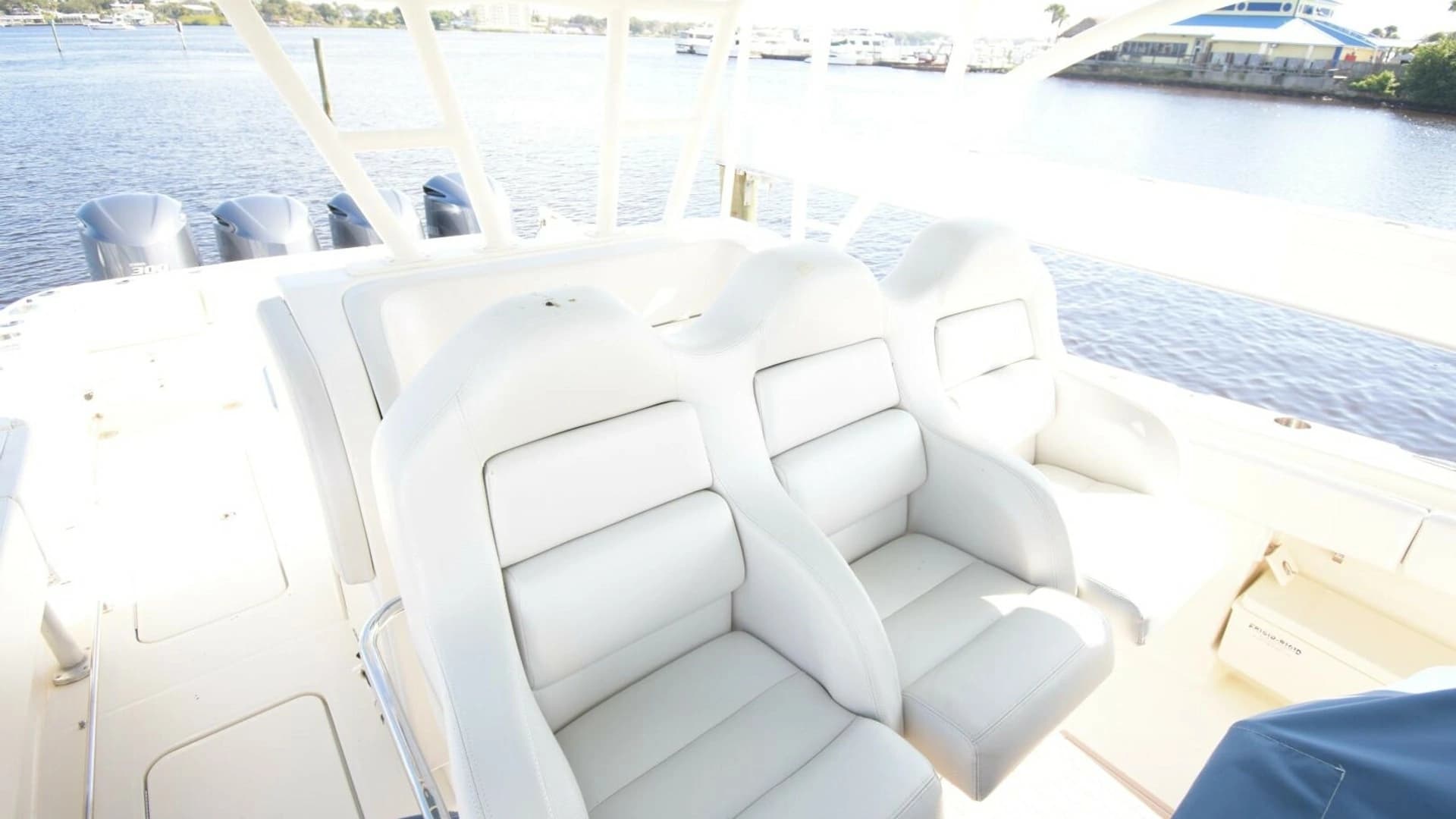 2012 Hydra-Sports 4200 SF - Image 17