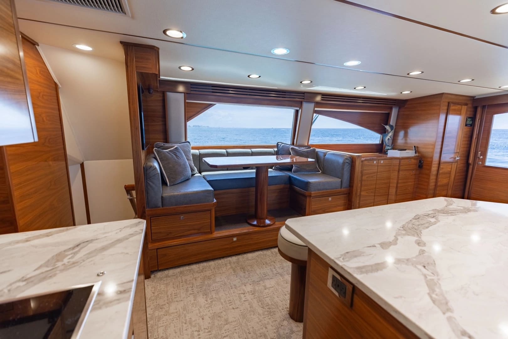 2023 Viking 72 Convertible - Image 17