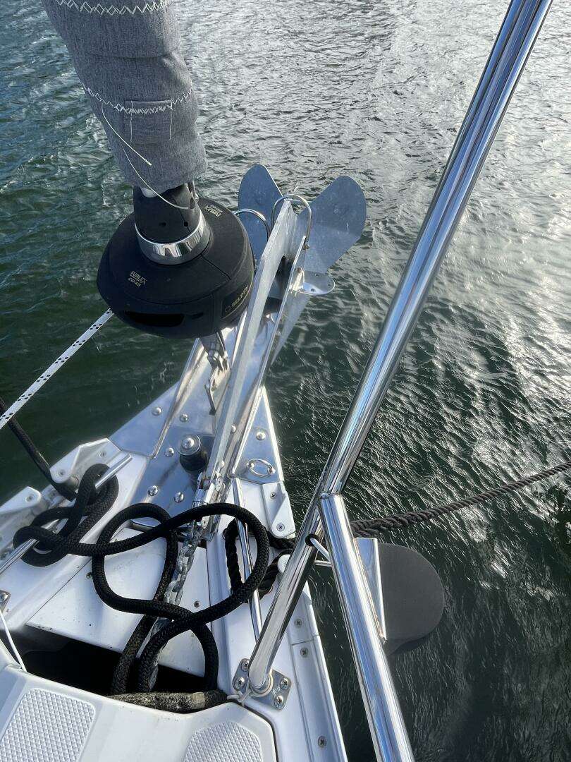 2017 Catalina 355 - Image 11