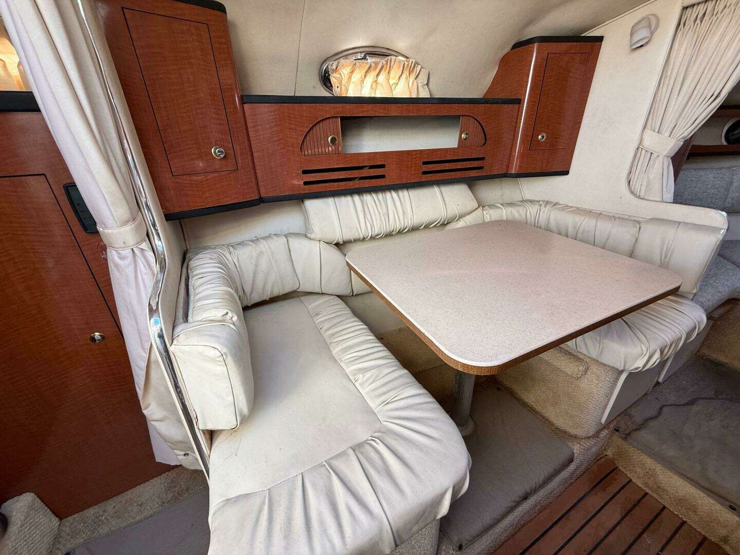 2003 Sea Ray 280 - Image 9