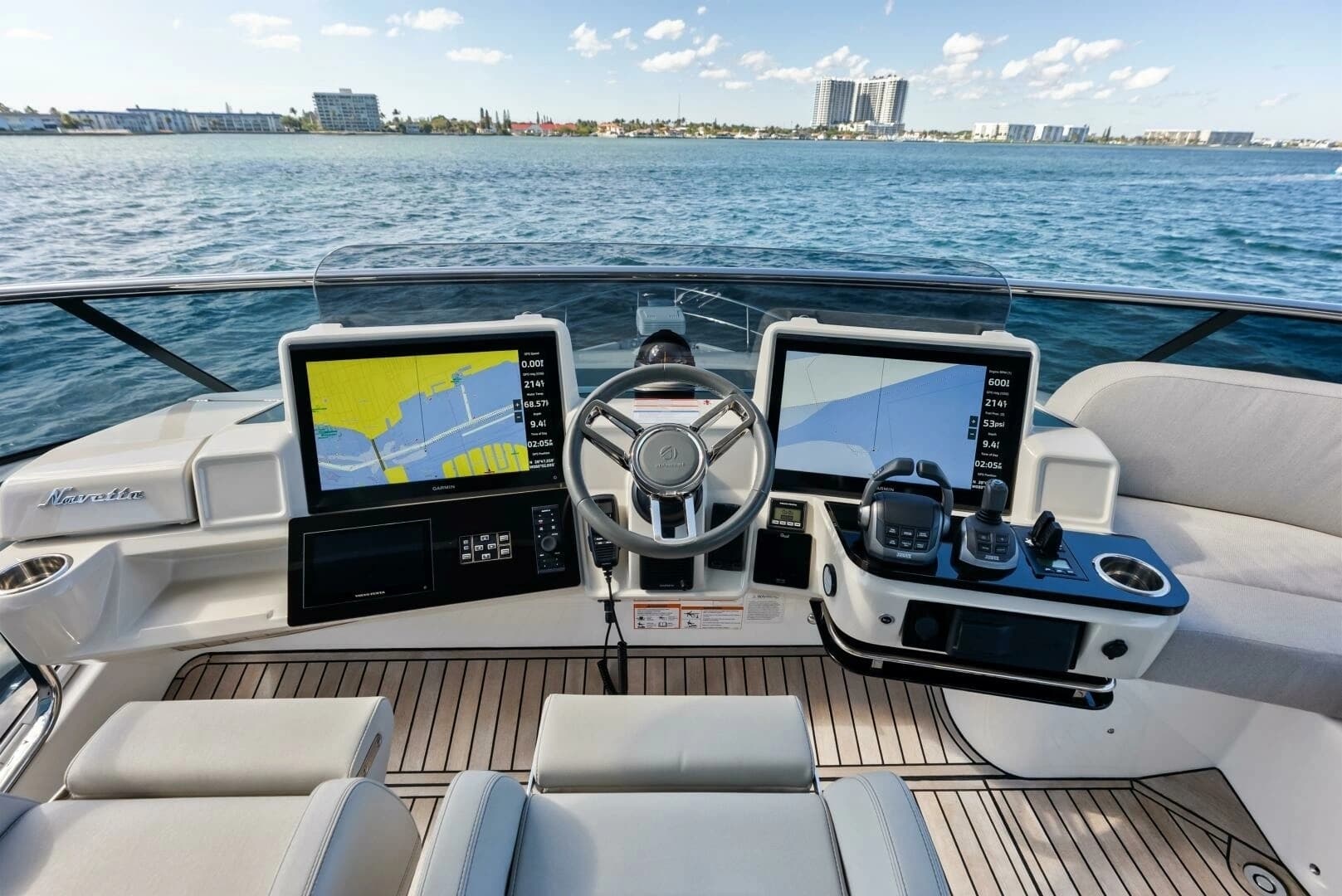 2025 Absolute 75 Navetta - Image 63