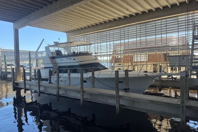1990 Californian 45 Motor Yacht