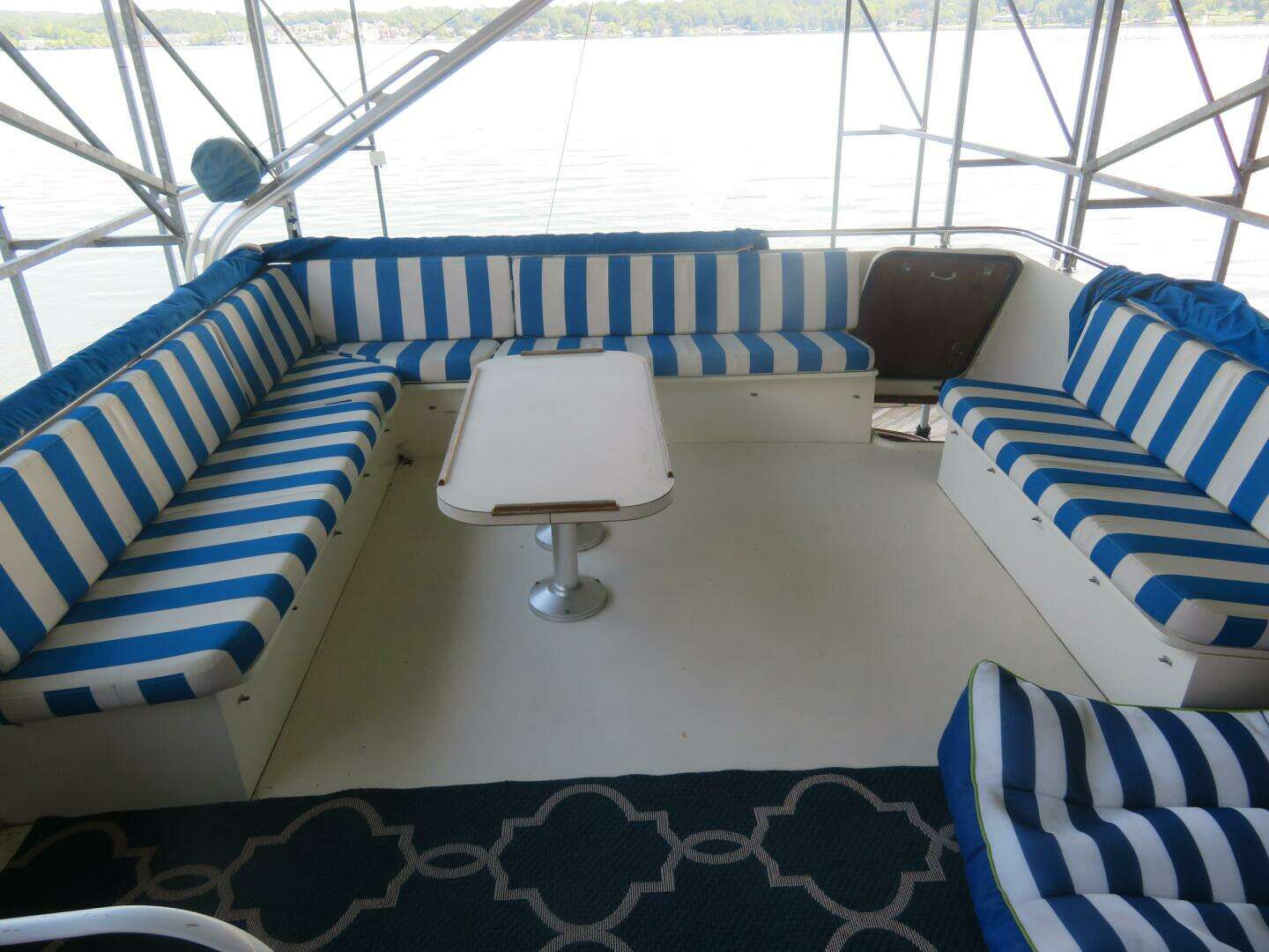 1986 Hatteras 58 Motor Yacht - Image 55