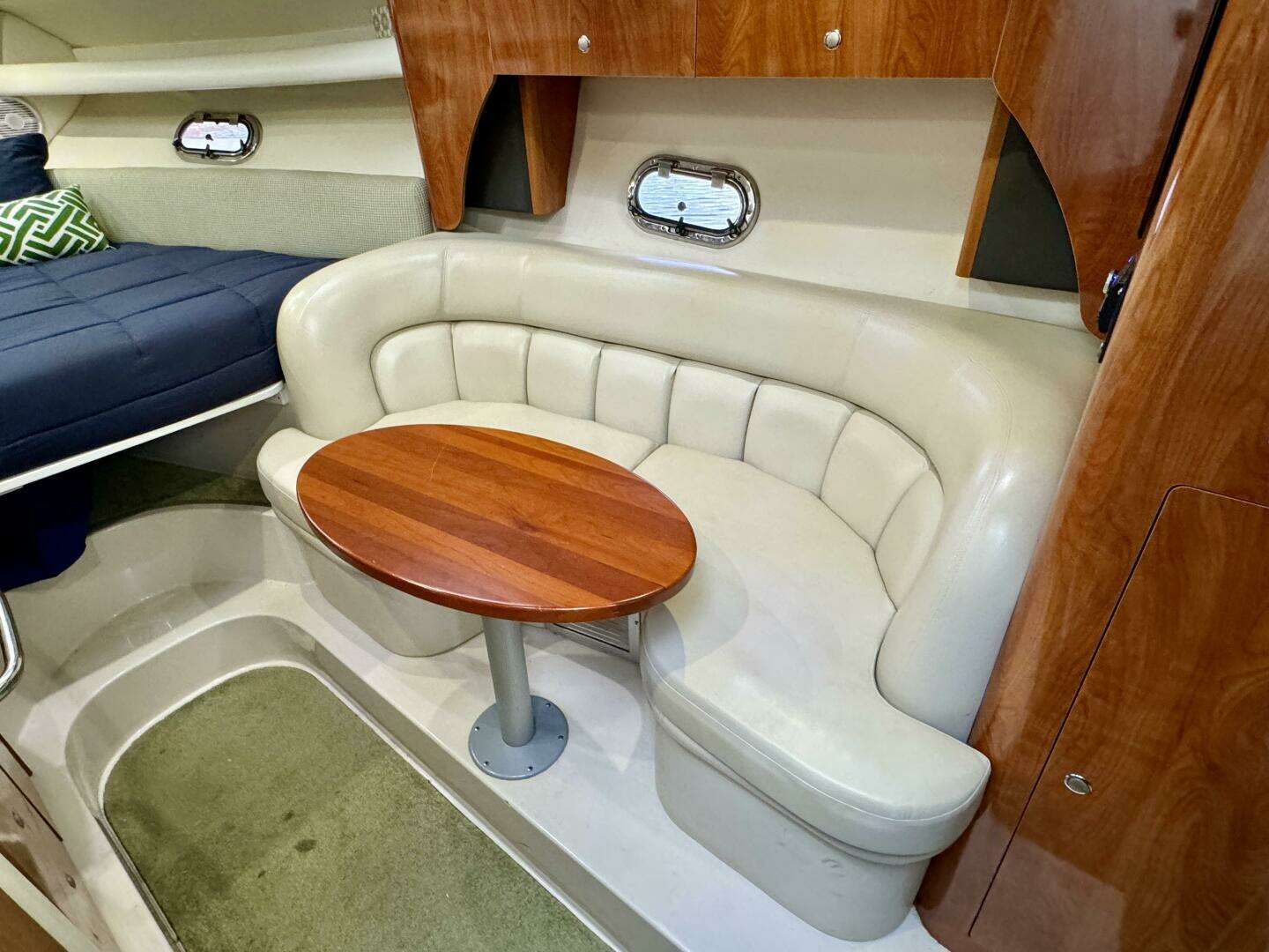2004 Four Winns Vista 288 - Image 55