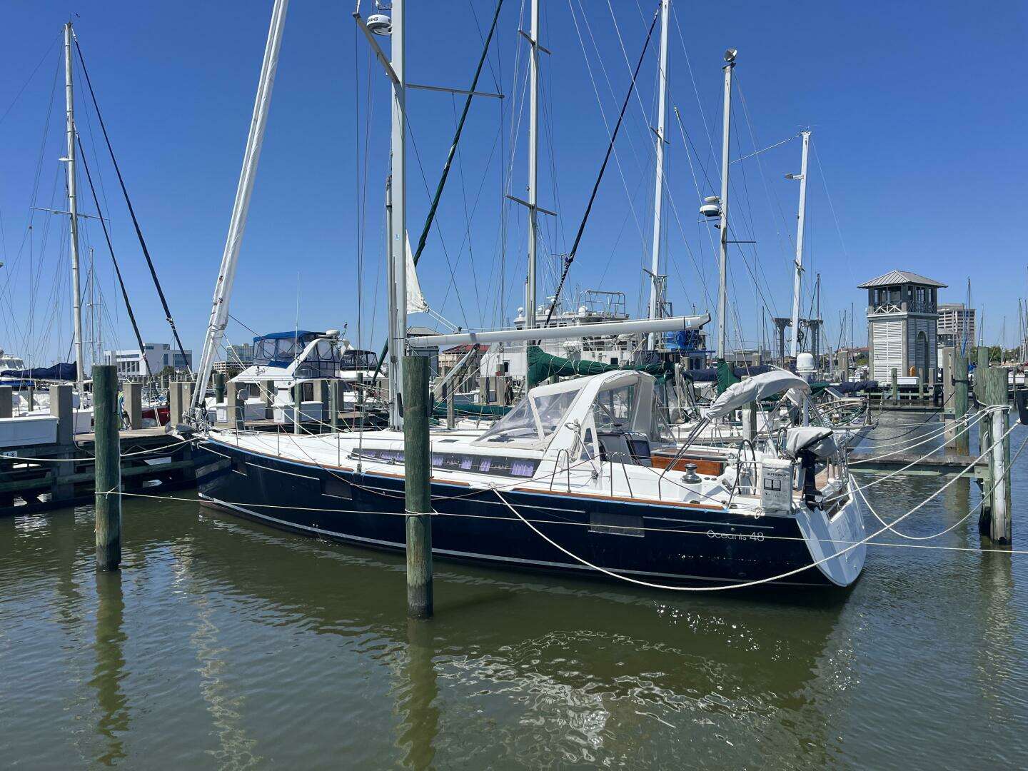 2013 Beneteau Oceanis 48 - Image 3
