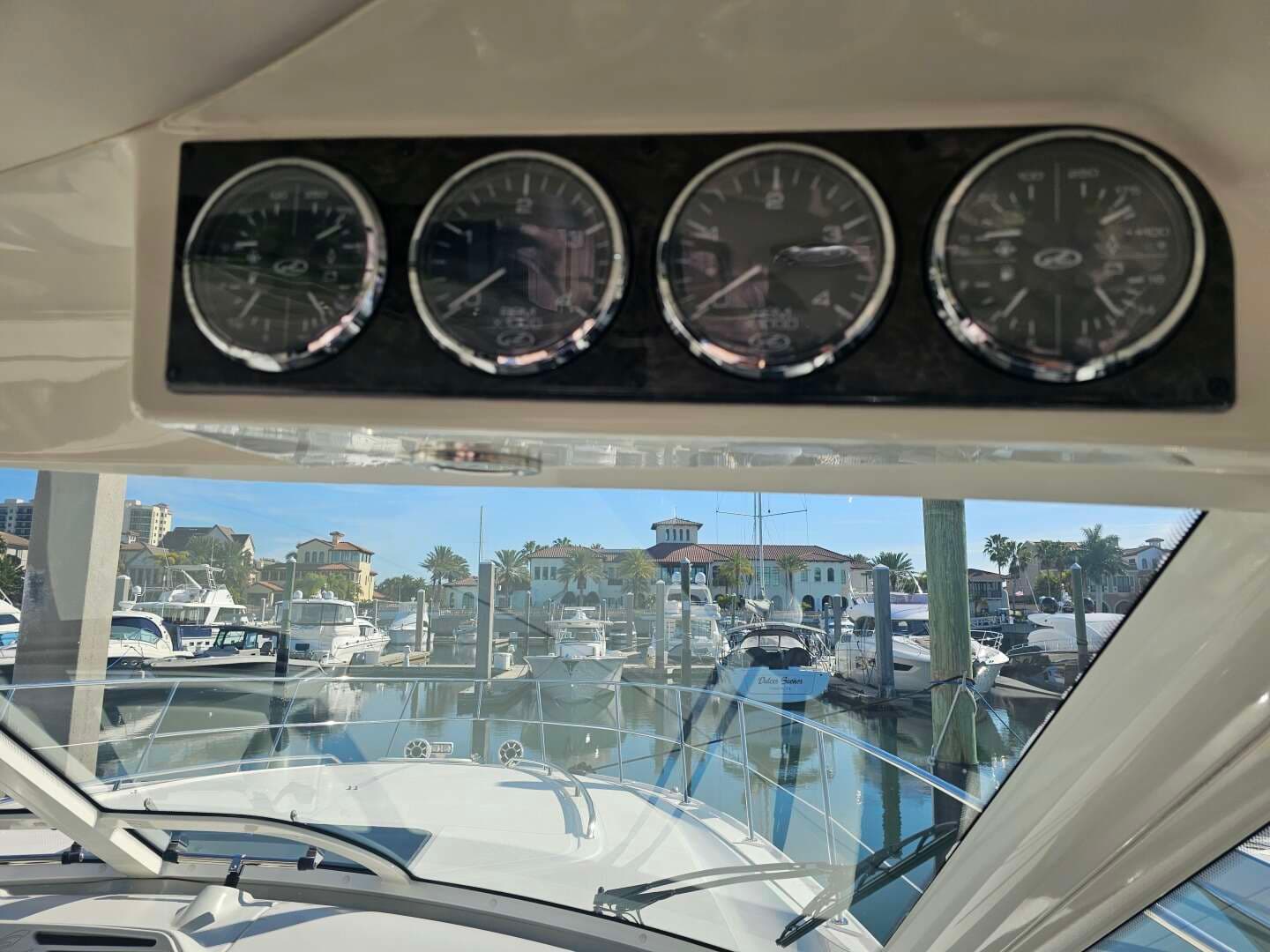 2012 Sea Ray 50 SUNDANCER - Image 24