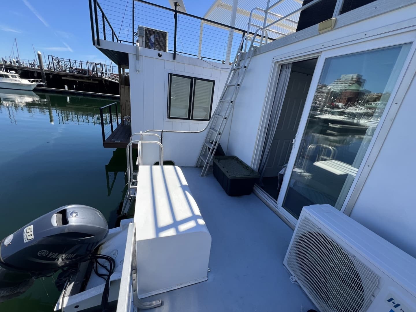 2019 Catamaran Cruisers Houseboat - Image 17