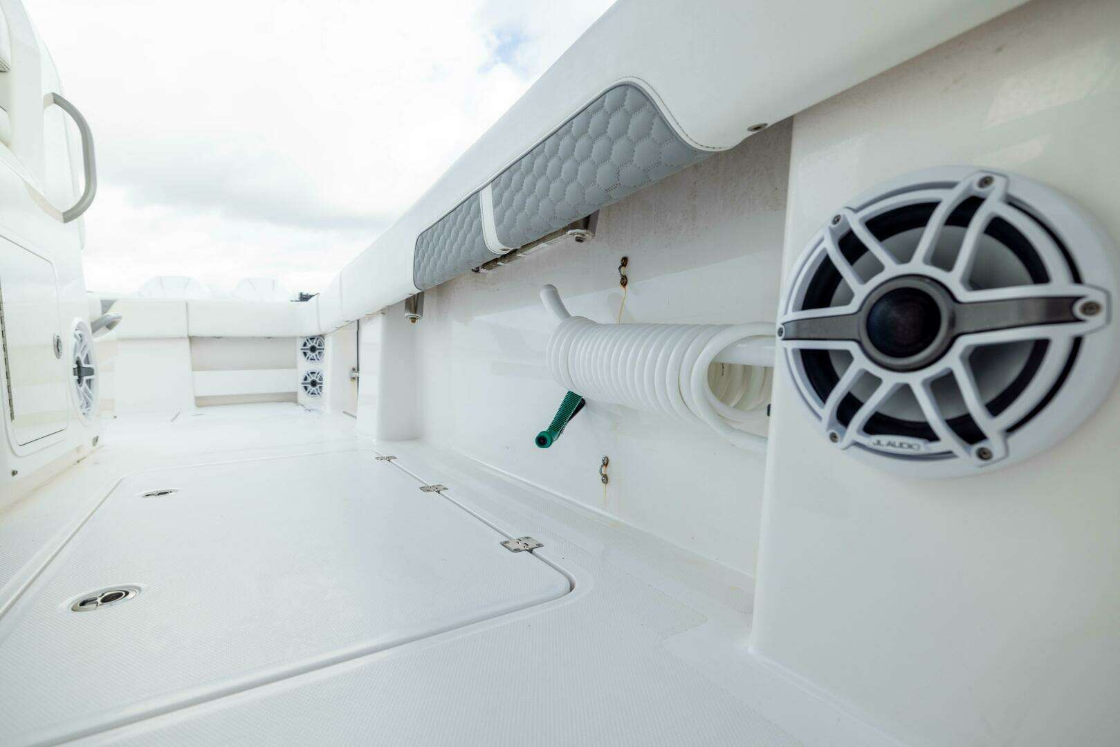 2024 Invincible 35’ Catamaran - Image 28