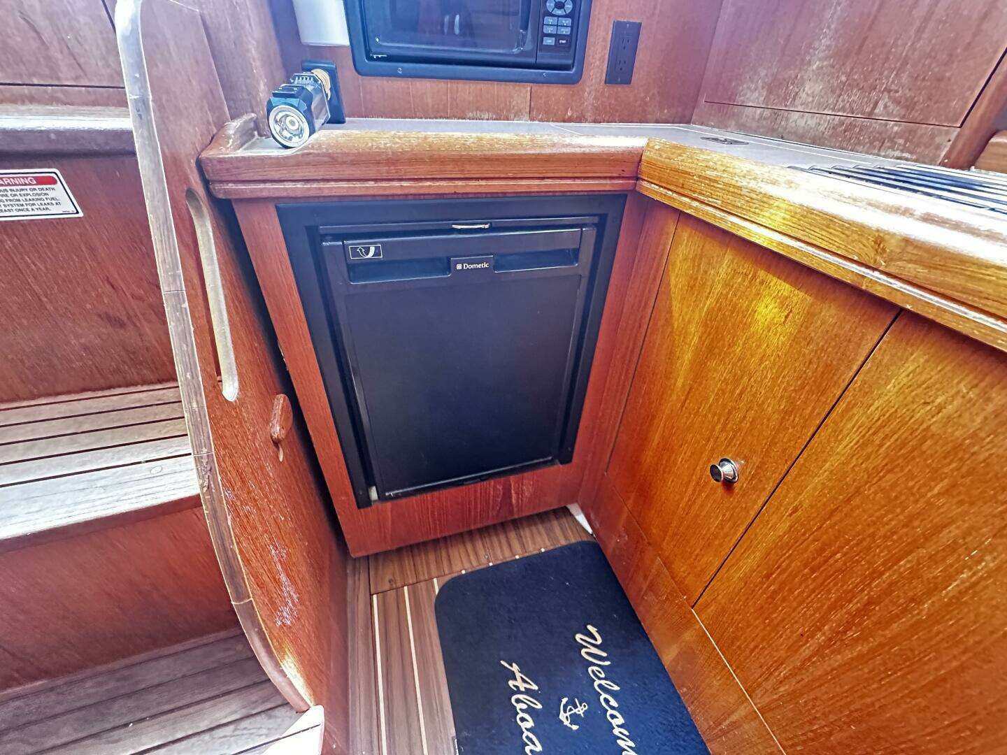 2004 Hunter — - Image 30