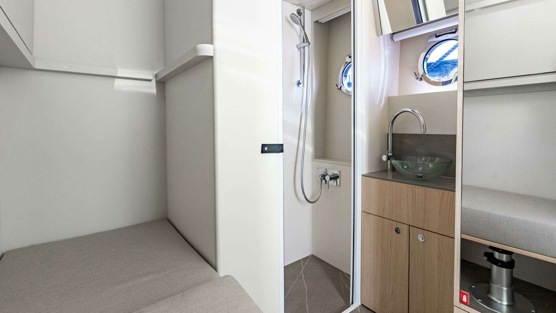 2022 Absolute 64 Navetta - Image 106