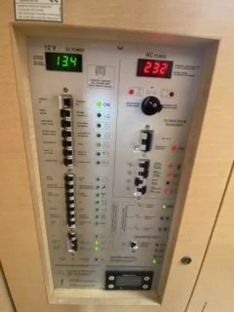 2013 Cranchi M44 HT - Image 22