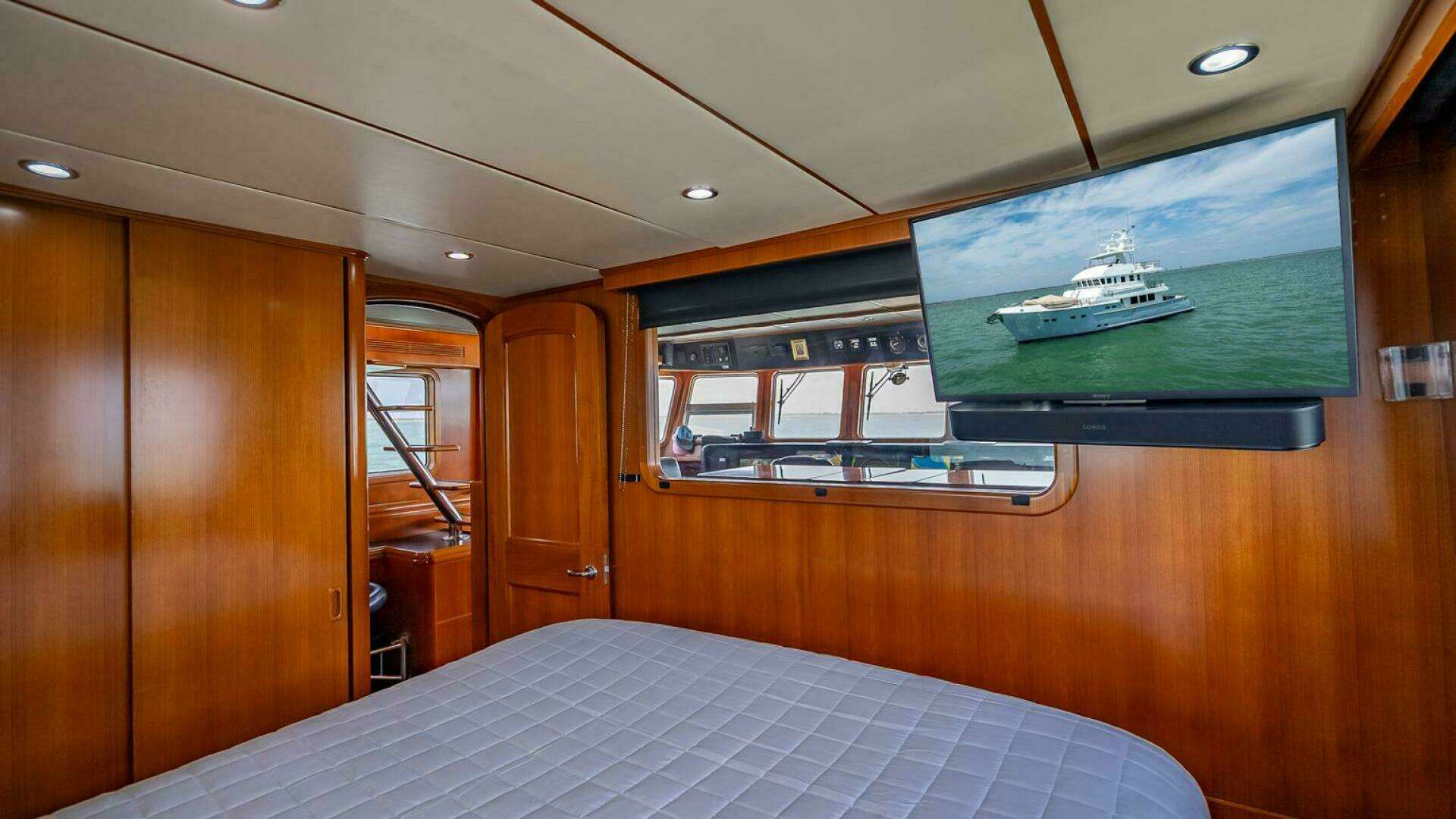 2009 Nordhavn 76 - Image 48