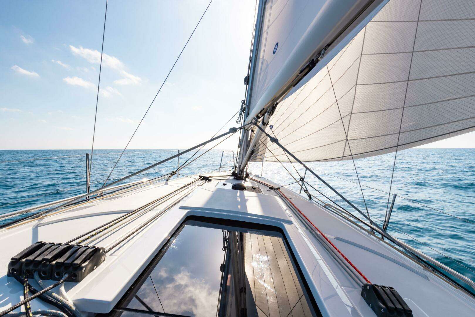 2026 Beneteau Oceanis 34.1 - Image 18