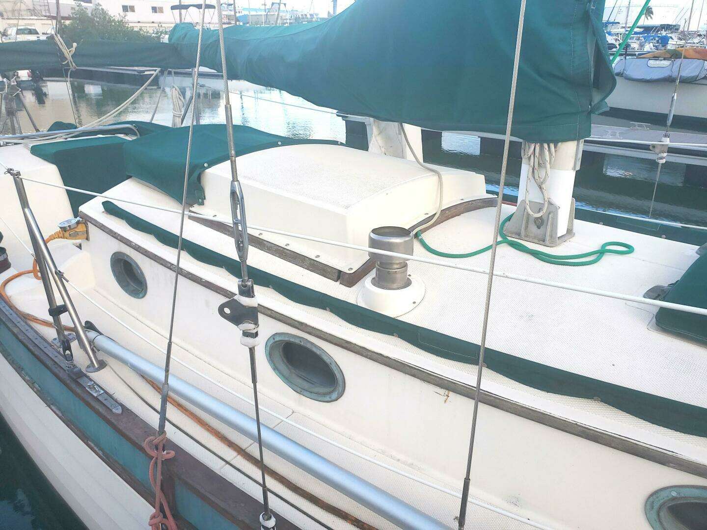 1978 Heritage Yacht Nor'Sea - Image 8