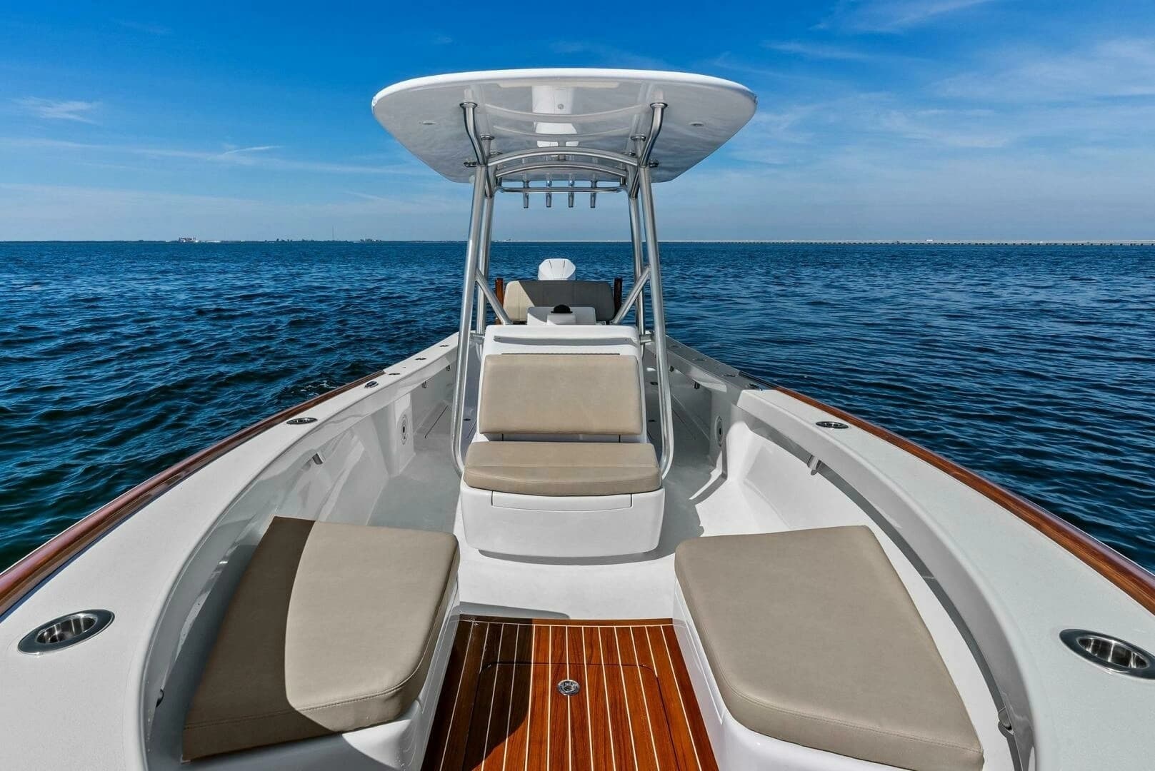 2024 Custom Center Console 26 High Ground Boatworks - Image 9