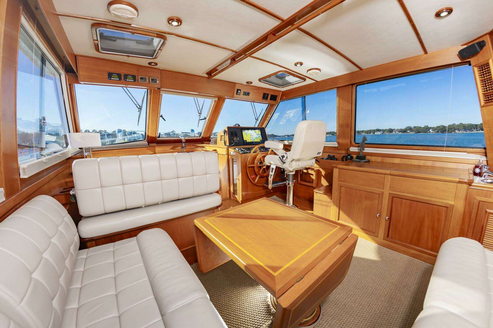 2005 Grand Banks Eastbay 49 Eastbay SX - Image 38