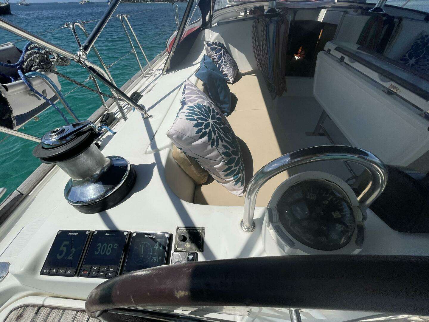 2005 Beneteau Oceanis 473 - Image 9