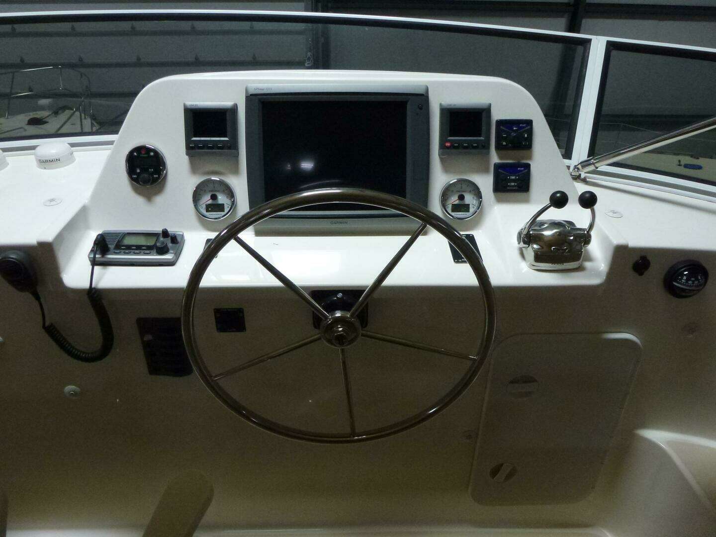 2009 Maine Cat P-47 - Image 12