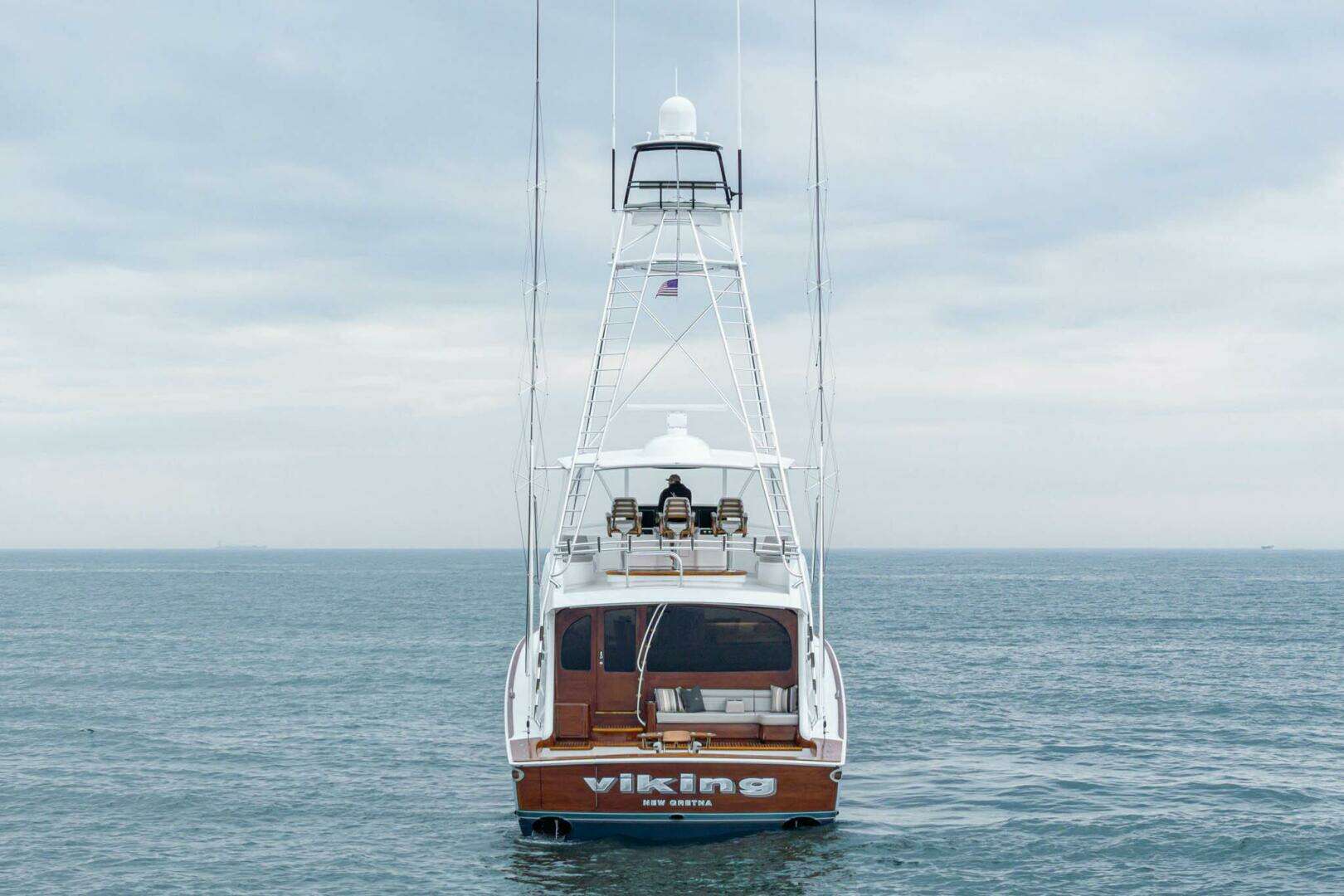 2027 Viking 82 Convertible - Image 7