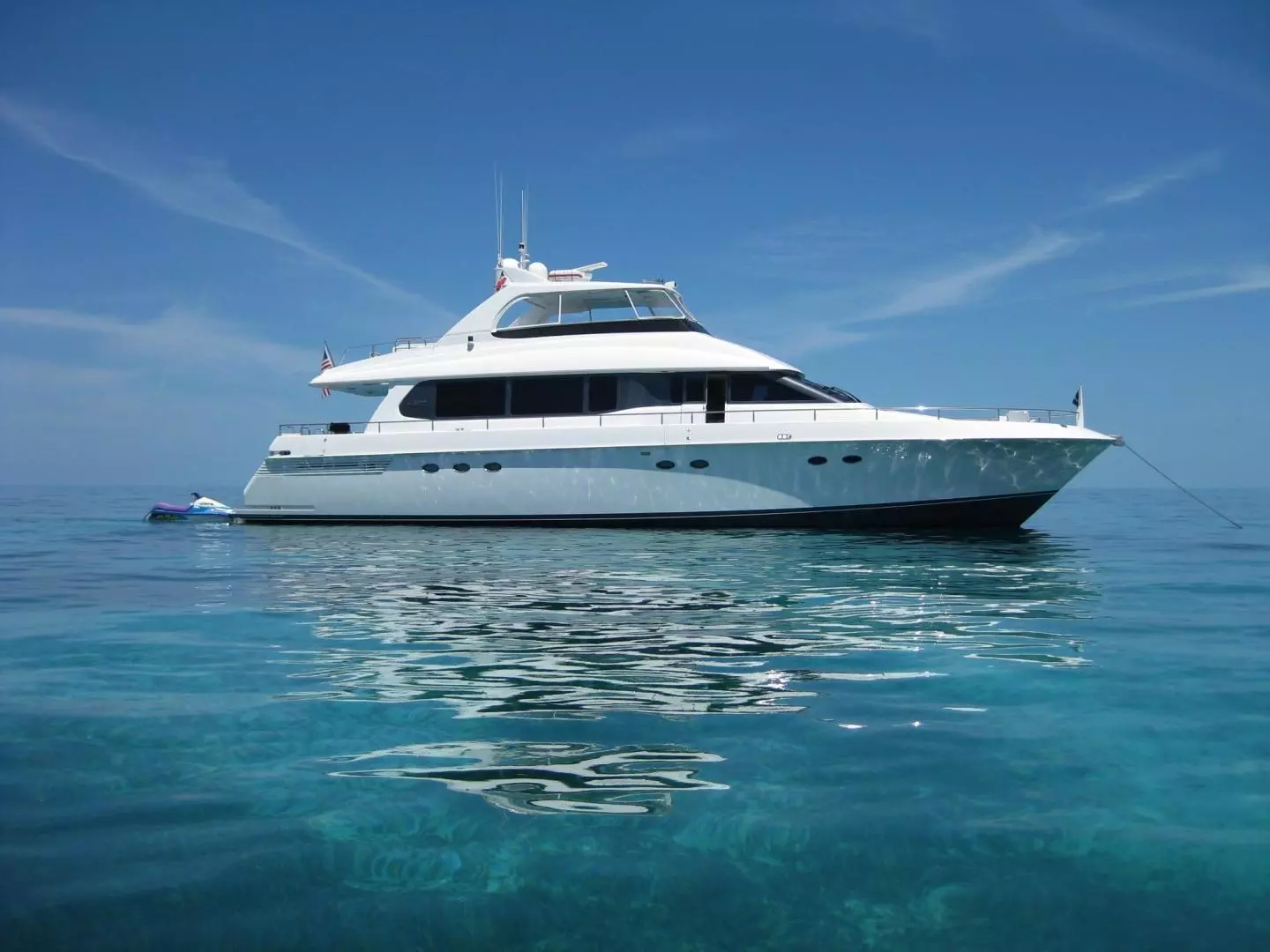 1996 Lazzara Yachts GRAND SALON - Image 23