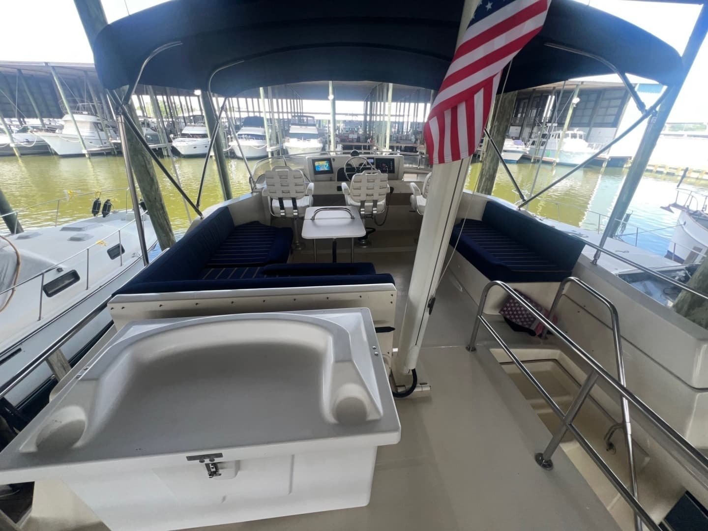 2006 Mainship 34 Trawler - Image 34
