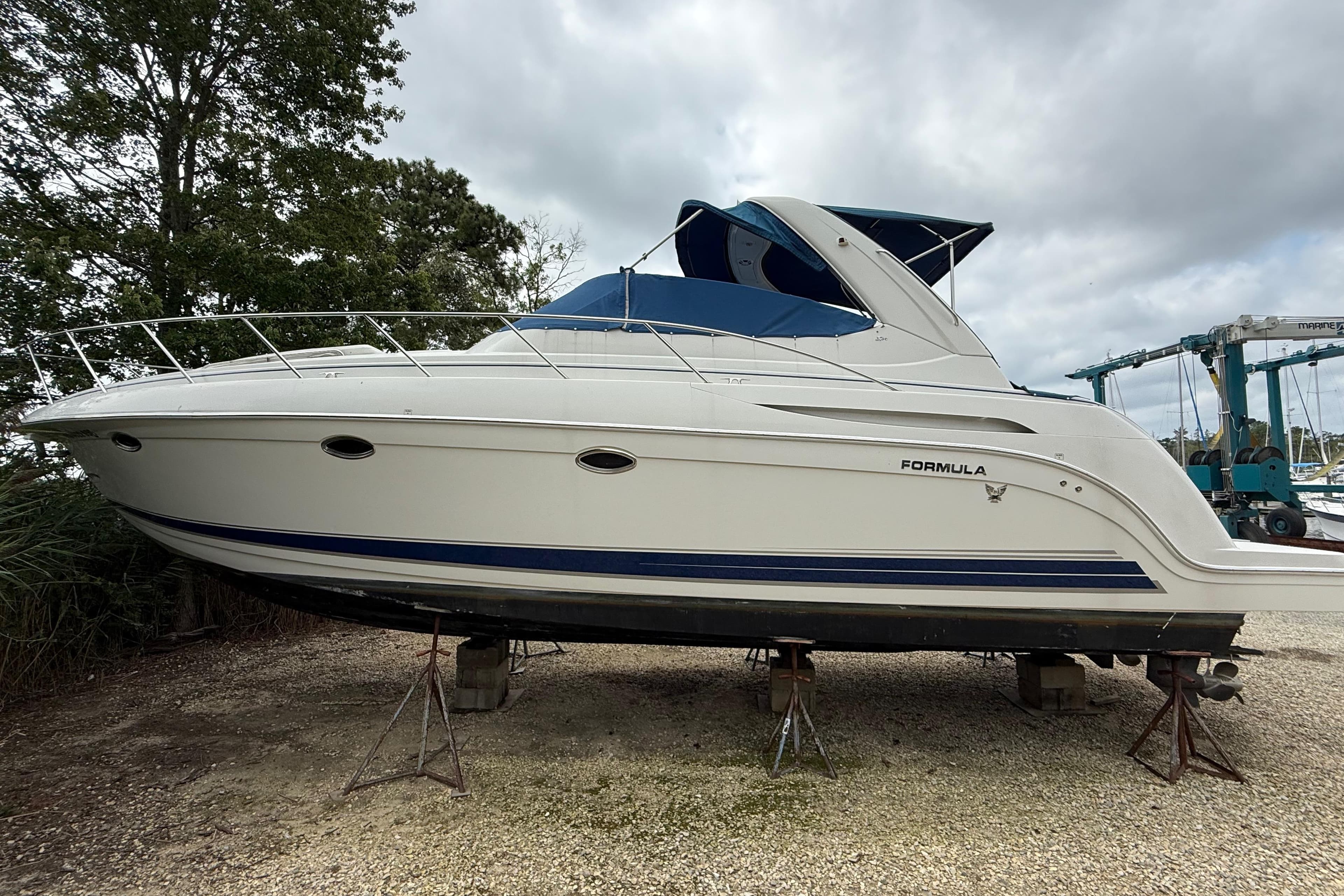 2003 Formula 37 Performance Cruiser
