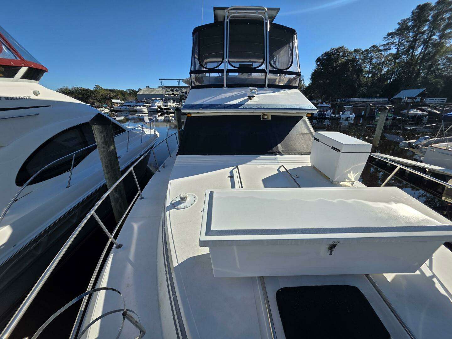 1988 Sea Ray 415 - Image 18