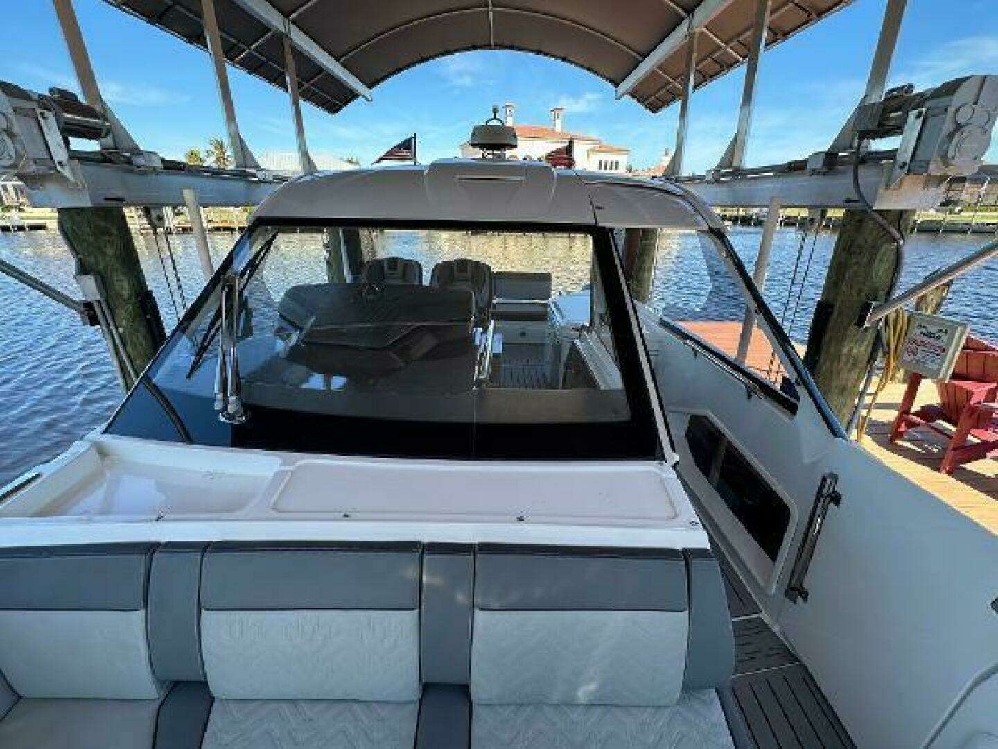 2022 Galeon 325 GTO - Image 25