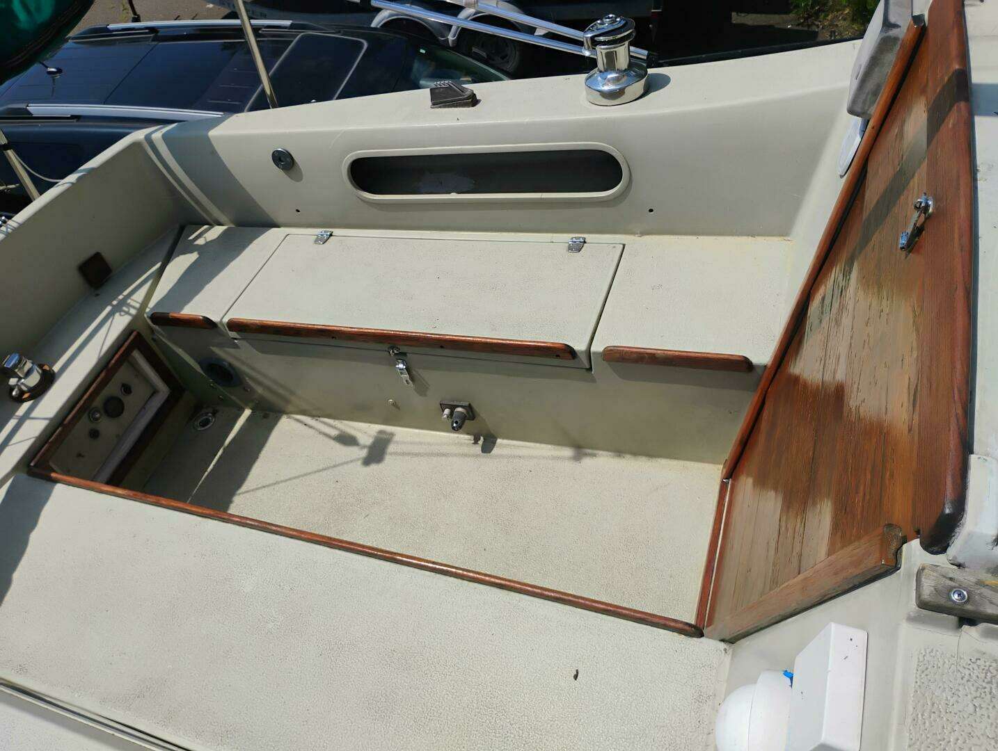 1977 Islander 28 - Image 6