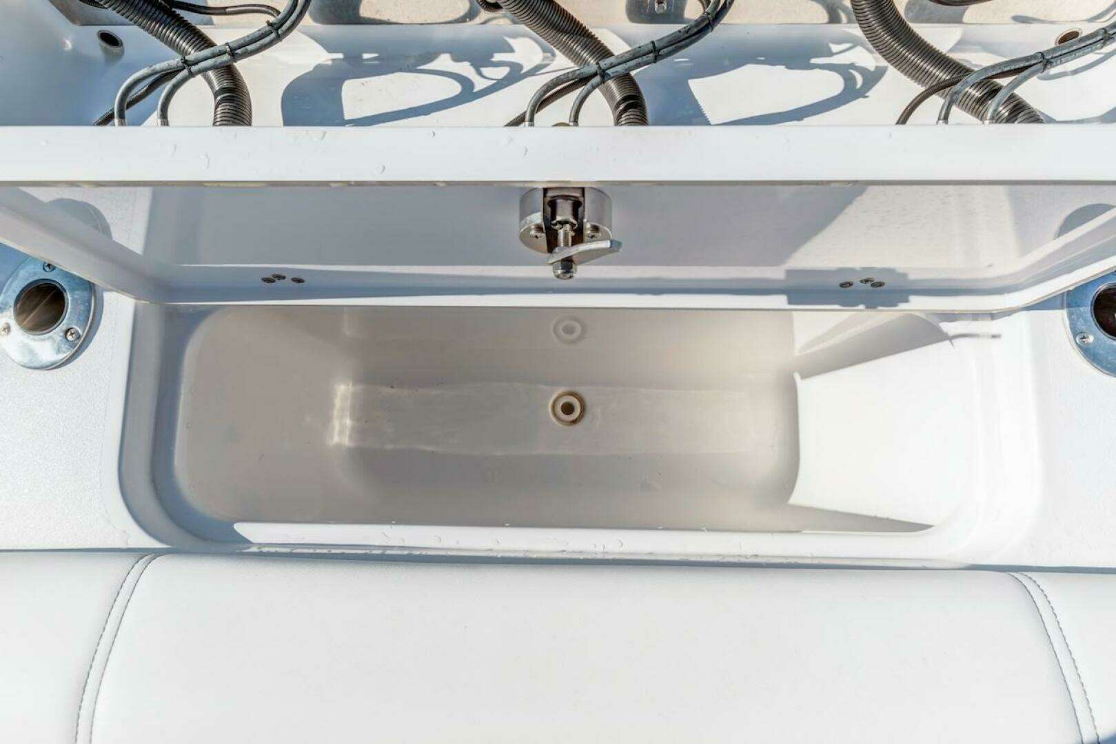 2022 Sportsman Open 352 Center Console - Image 47