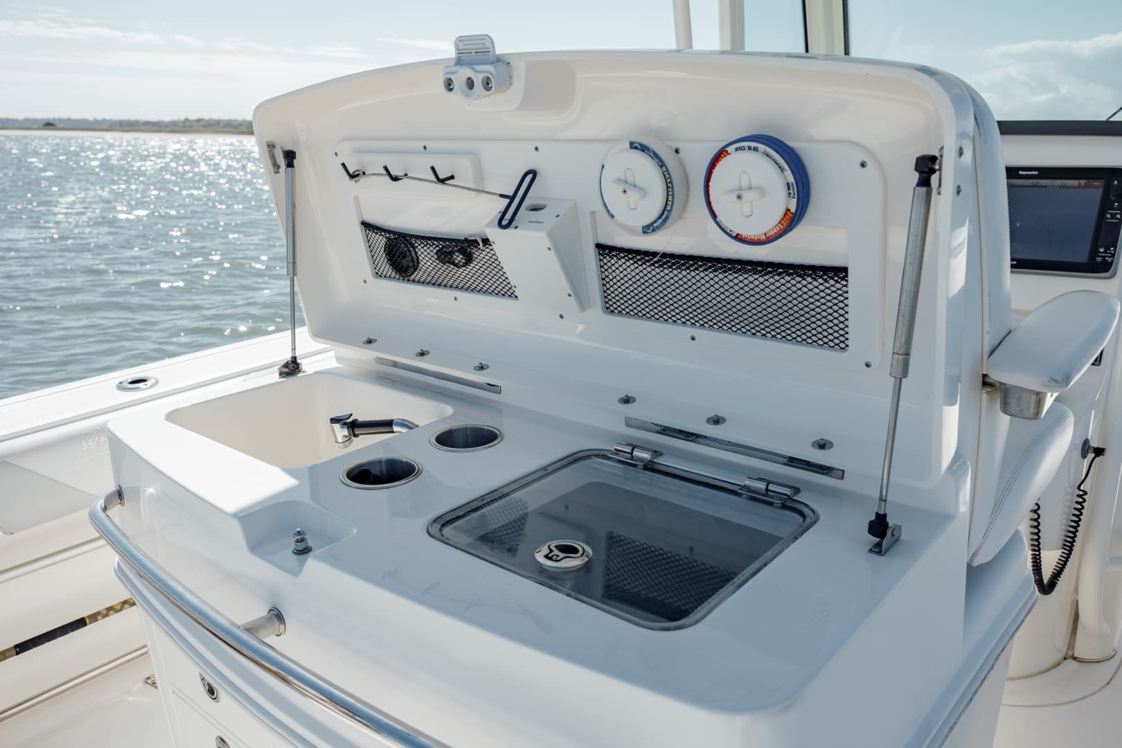 2013 Boston Whaler 320 Outrage - Image 46
