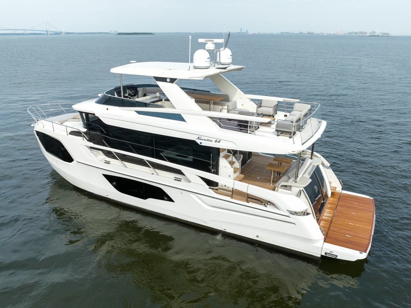 2024 Absolute Navetta 64 - Image 13