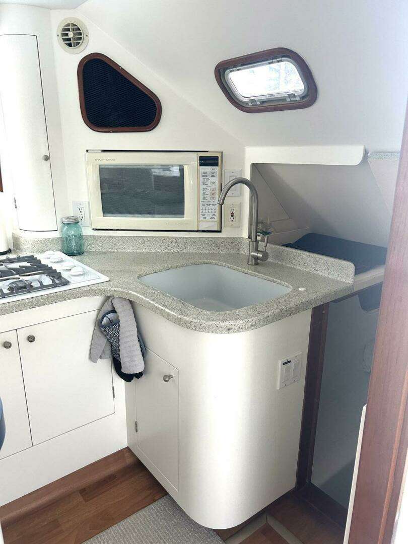 2002 Custom 64 - Image 29