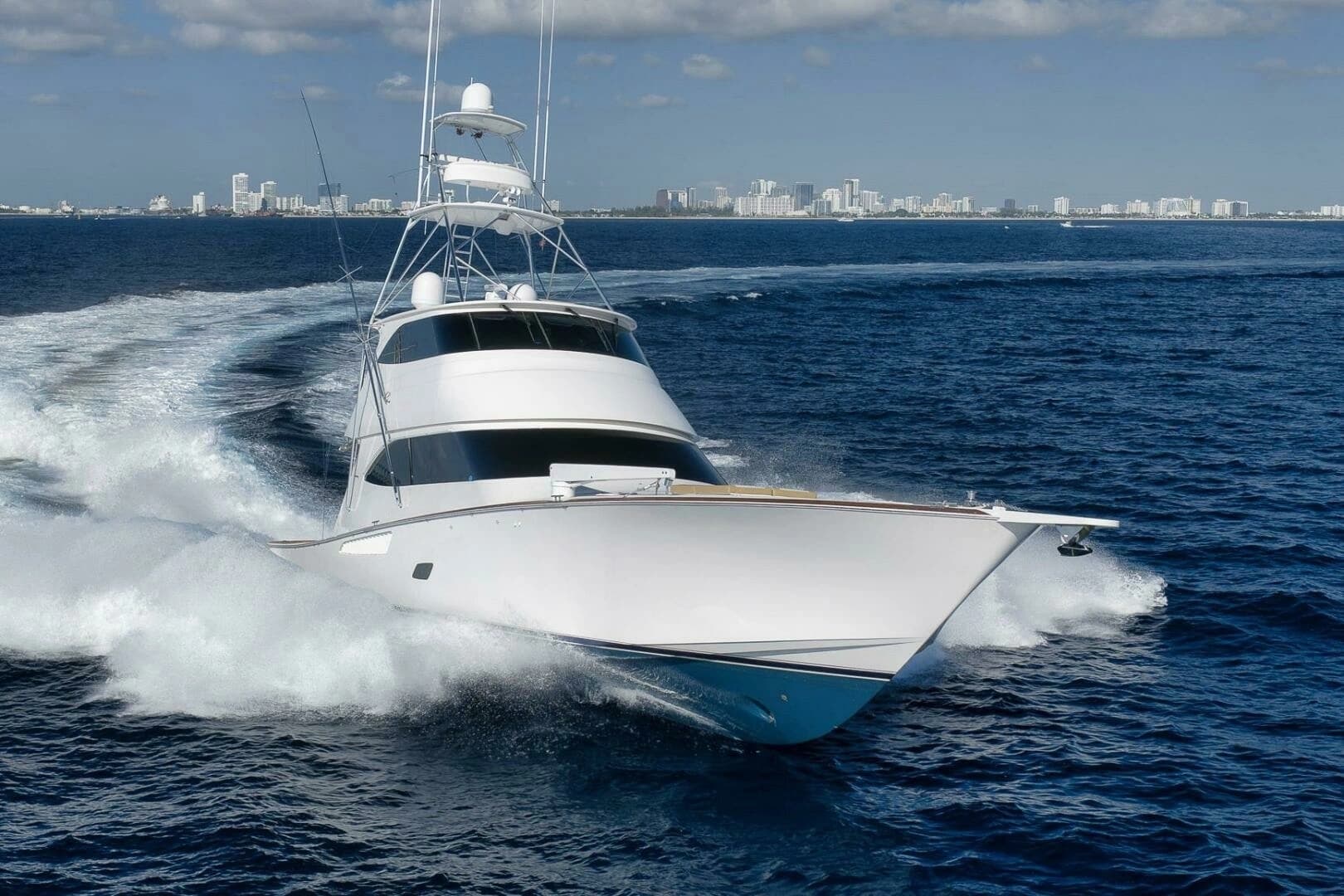 2011 Viking 76 Enclosed Bridge - Image 114
