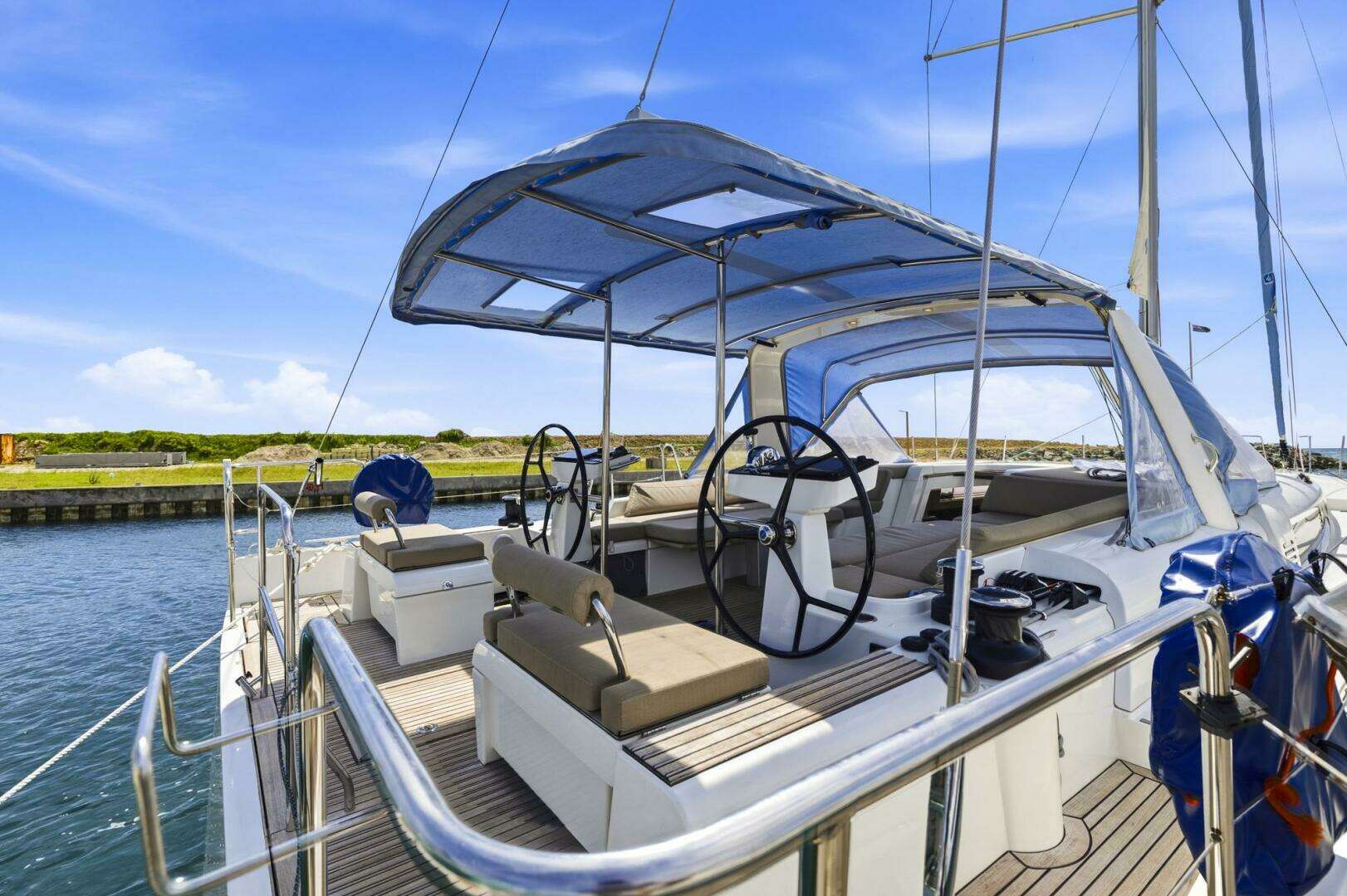 2024 Beneteau Oceanis Yacht 54 - Image 23