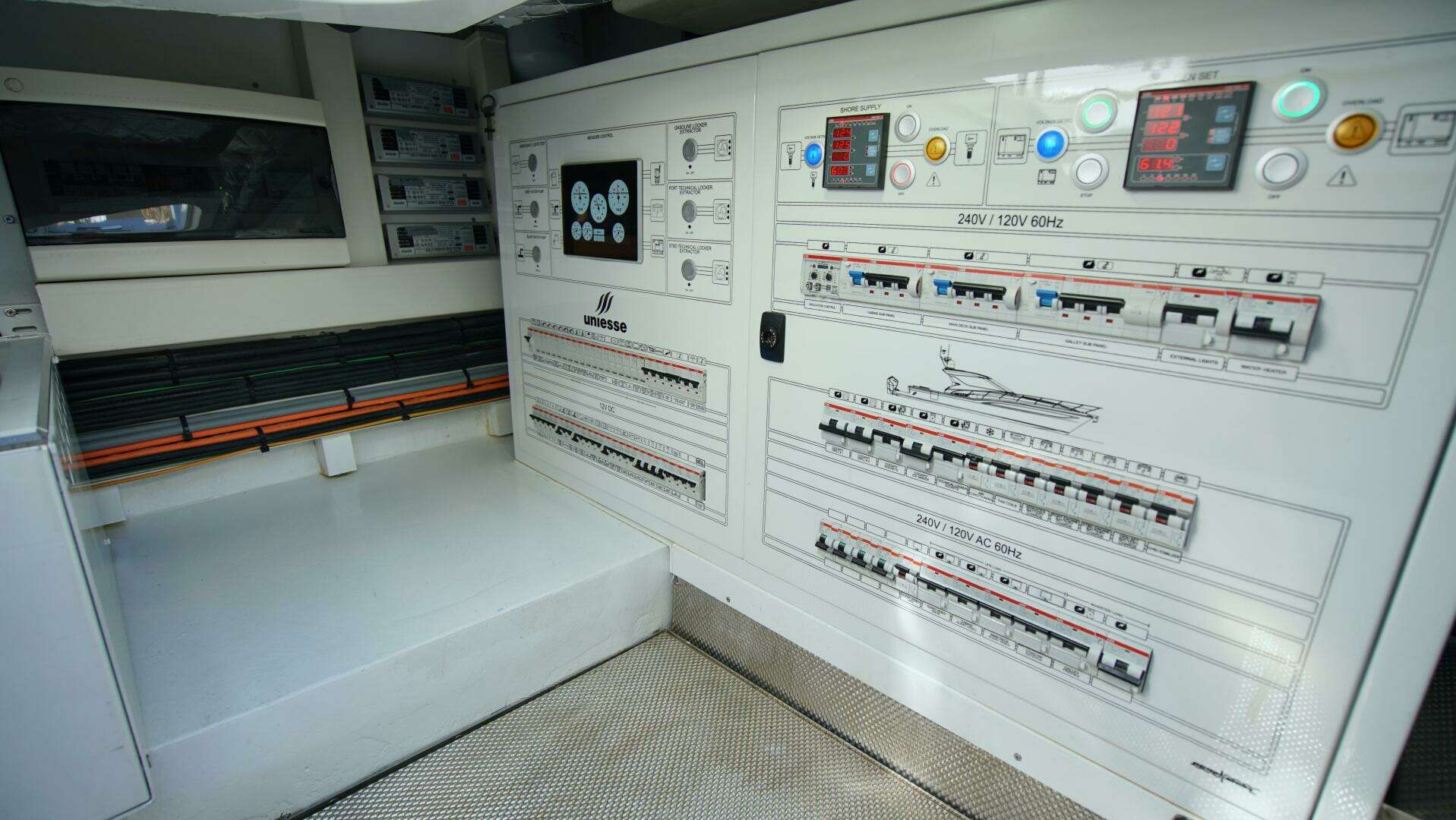 2024 Uniesse HTC5P - Image 60