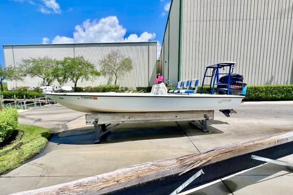 2003 Hewes Redfisher 21 - Image 1