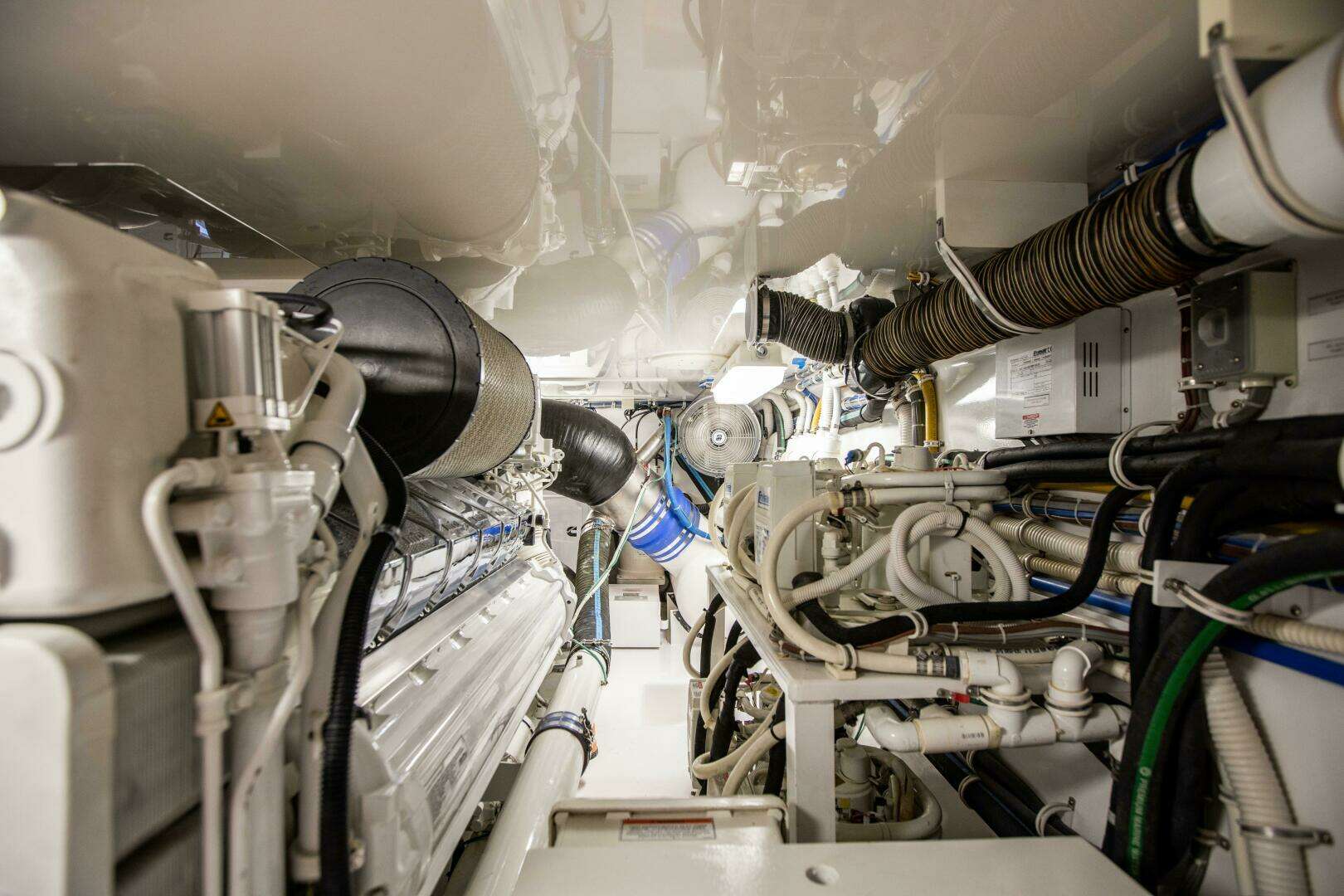 2016 Hatteras GT63 - Image 75