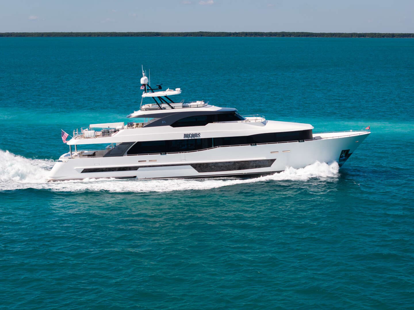 2022 Ocean Alexander 37L - Image 7