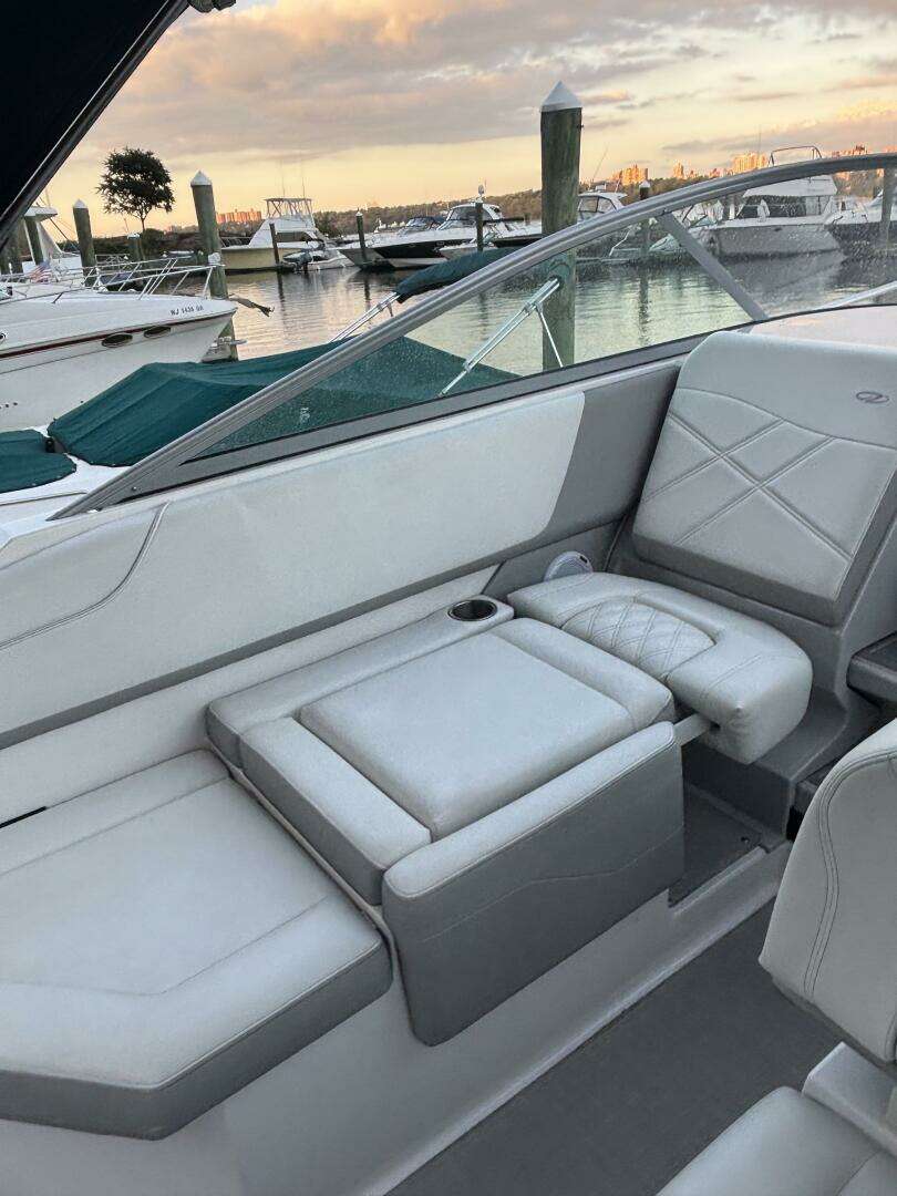 2021 Regal 26 Express - Image 6