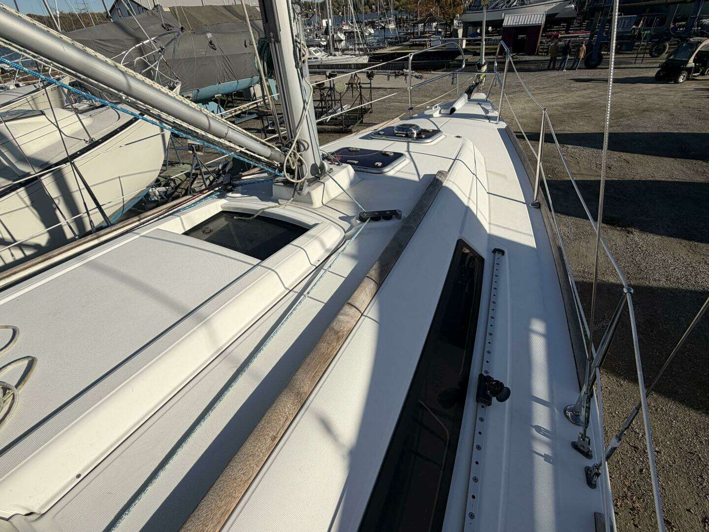 2008 Beneteau — - Image 26