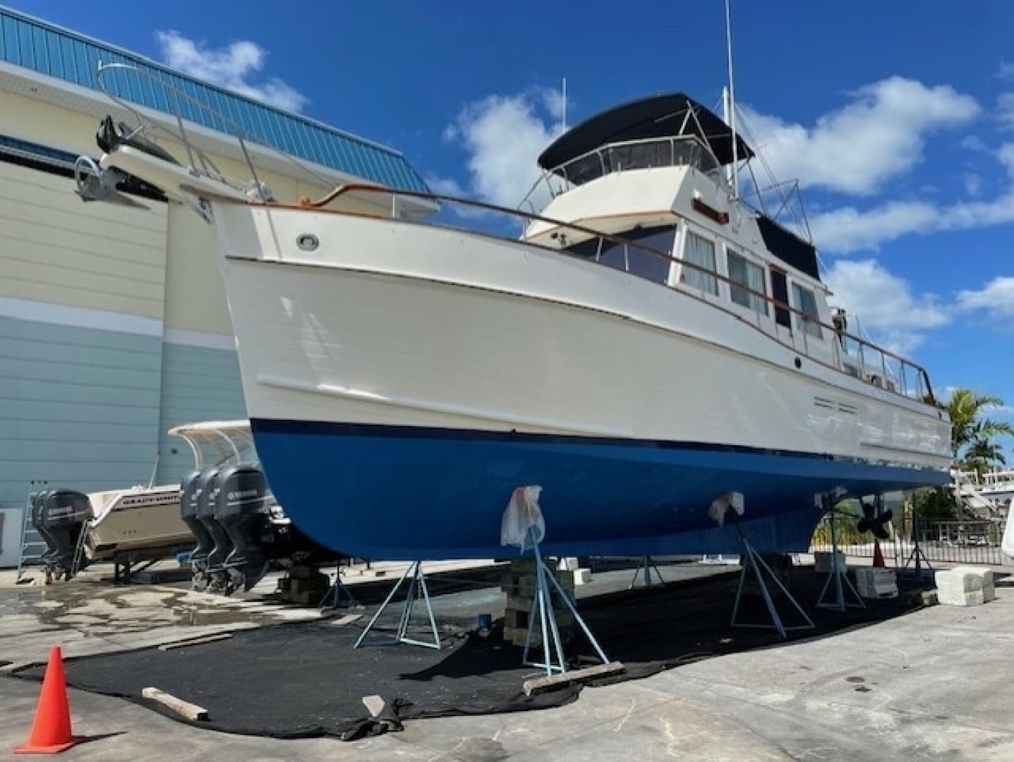 1990 Grand Banks Classic - Image 2