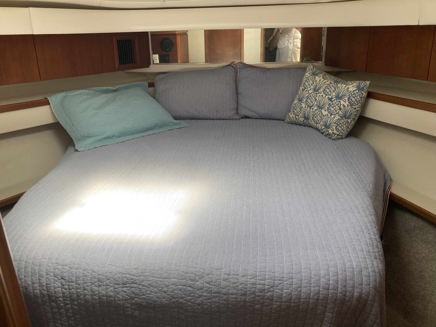 1995 Tiara Yachts 4000 - Image 18