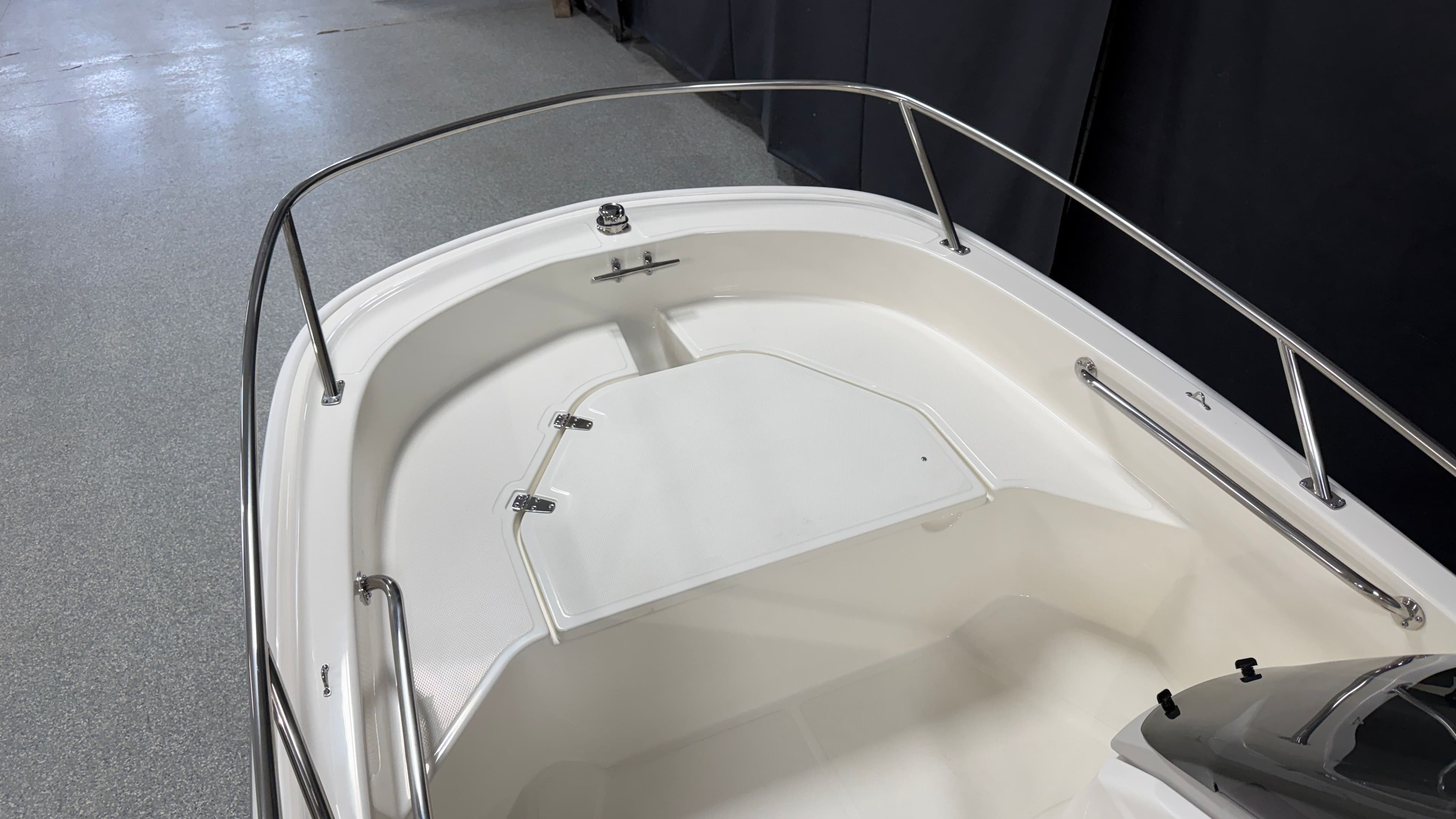 2026 Boston Whaler 130 Super Sport - 31