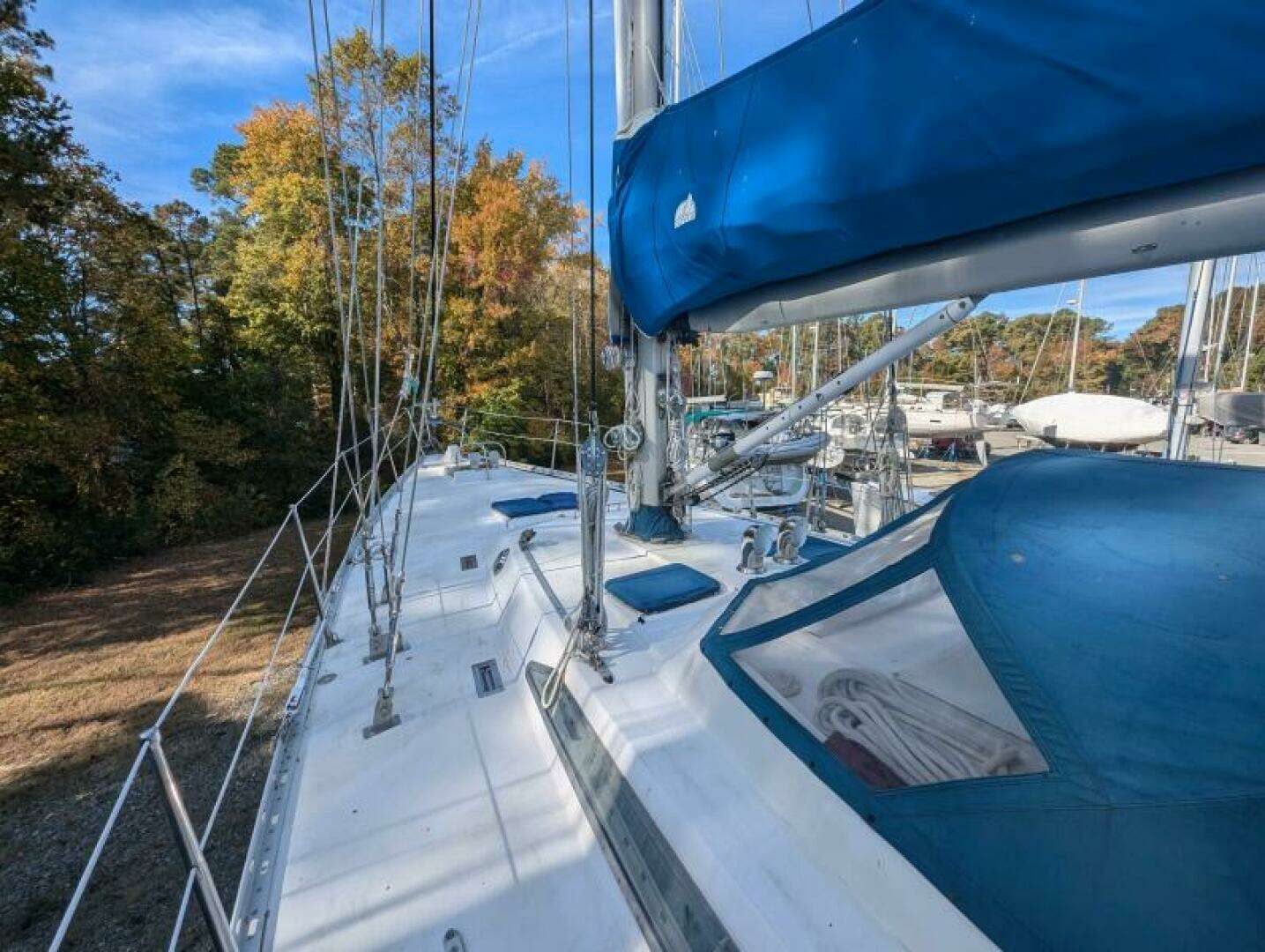 1989 Tayana 55 - Image 32