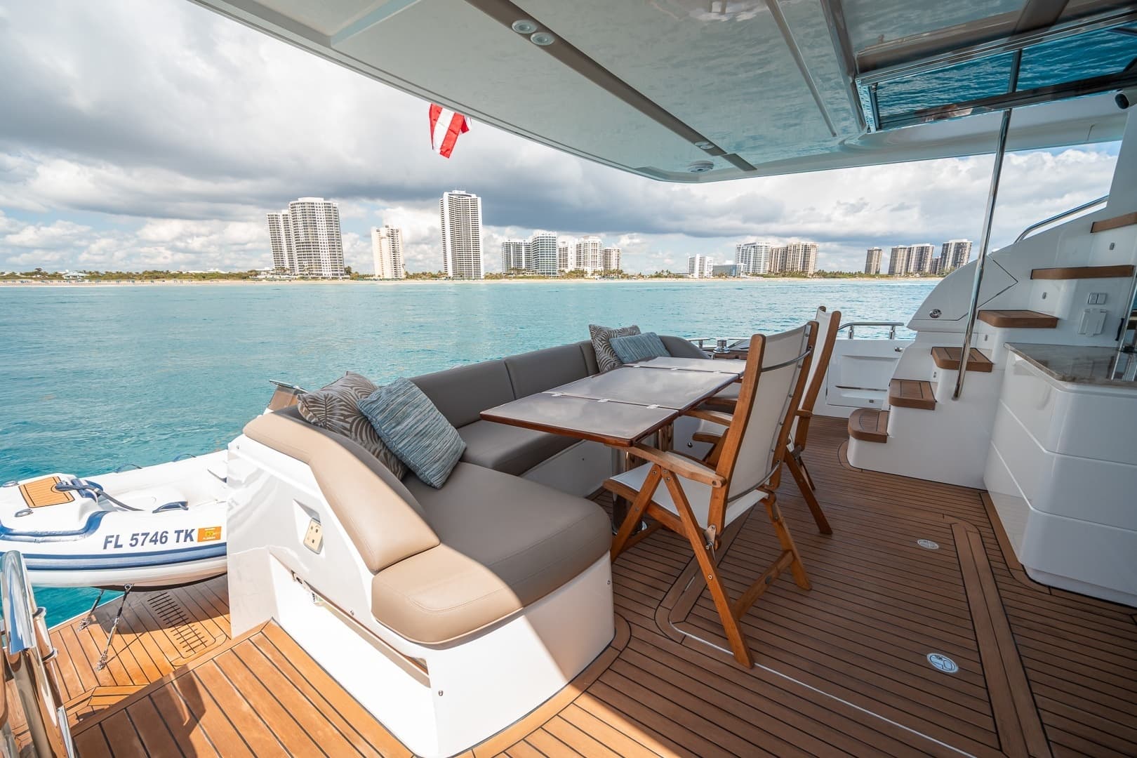 2017 Princess 68 Flybridge - Image 16